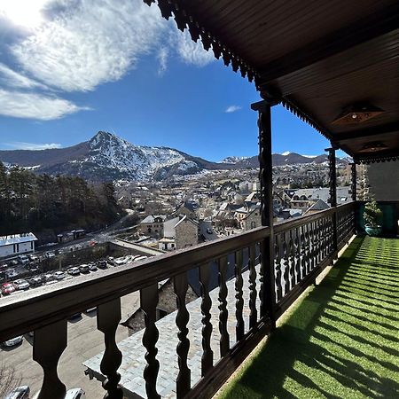 Villa El Balcon Del Garmo à Sallent de Gállego Extérieur photo