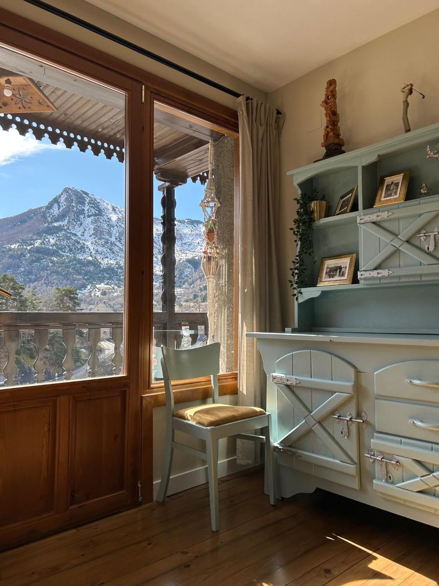 Villa El Balcon Del Garmo à Sallent de Gállego Extérieur photo